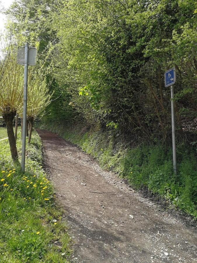 La Sittelle Des Aguesses Lejlighed Andenne Eksteriør billede